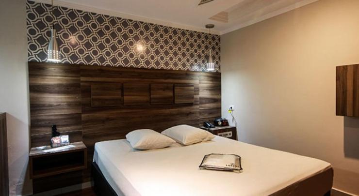 Makakus Hotel do amor *